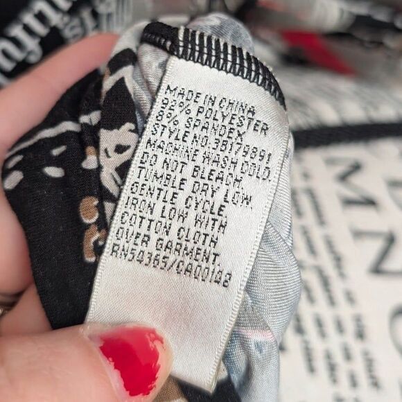 Cyber Y2k NYC Abstract Nygard Graphic Blouse - Picture 4 of 4